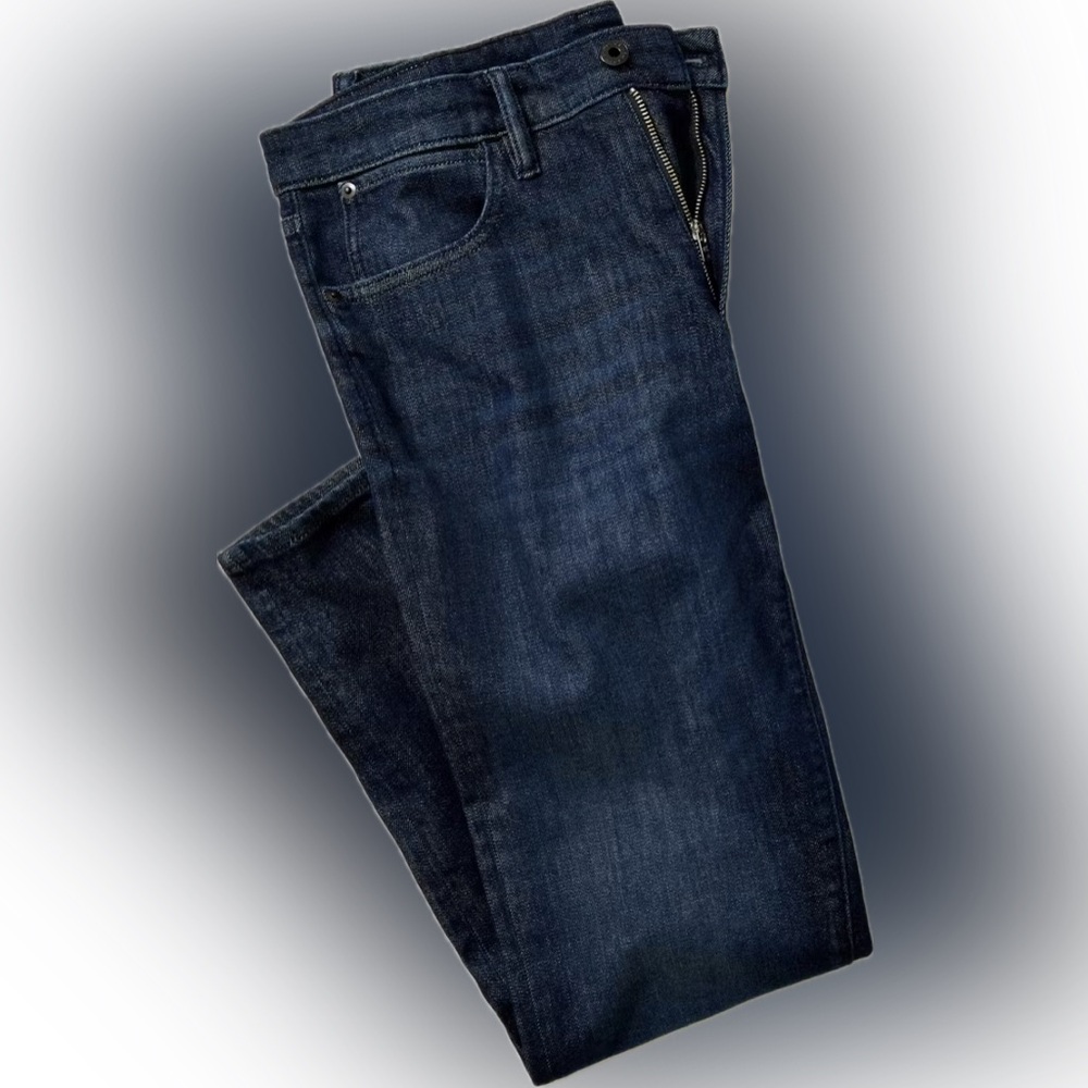 Bonobos Men’s Premium 4-Way Stretch Jeans
Tailored fit Dark wash 34x32